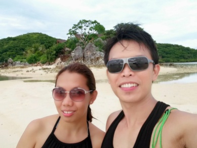 Travel with her in Coron in 2016.